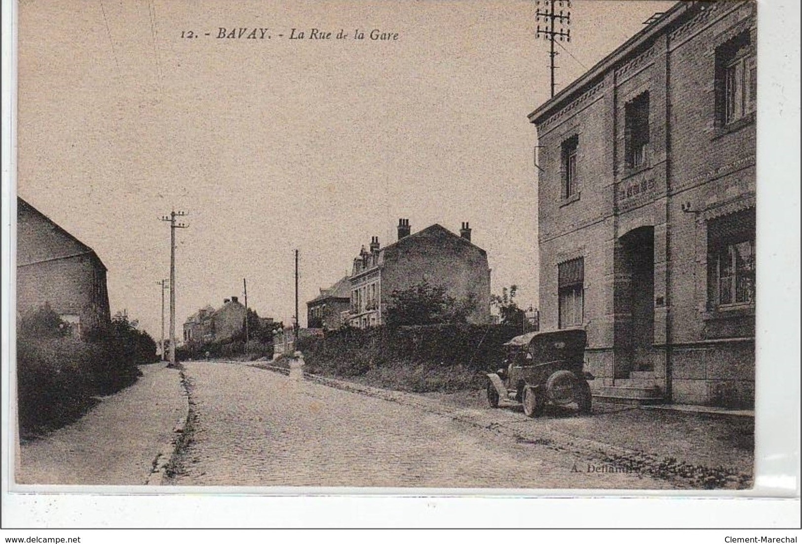 BAVAY : La Rue De La Gare - Très Bon état - Bavay