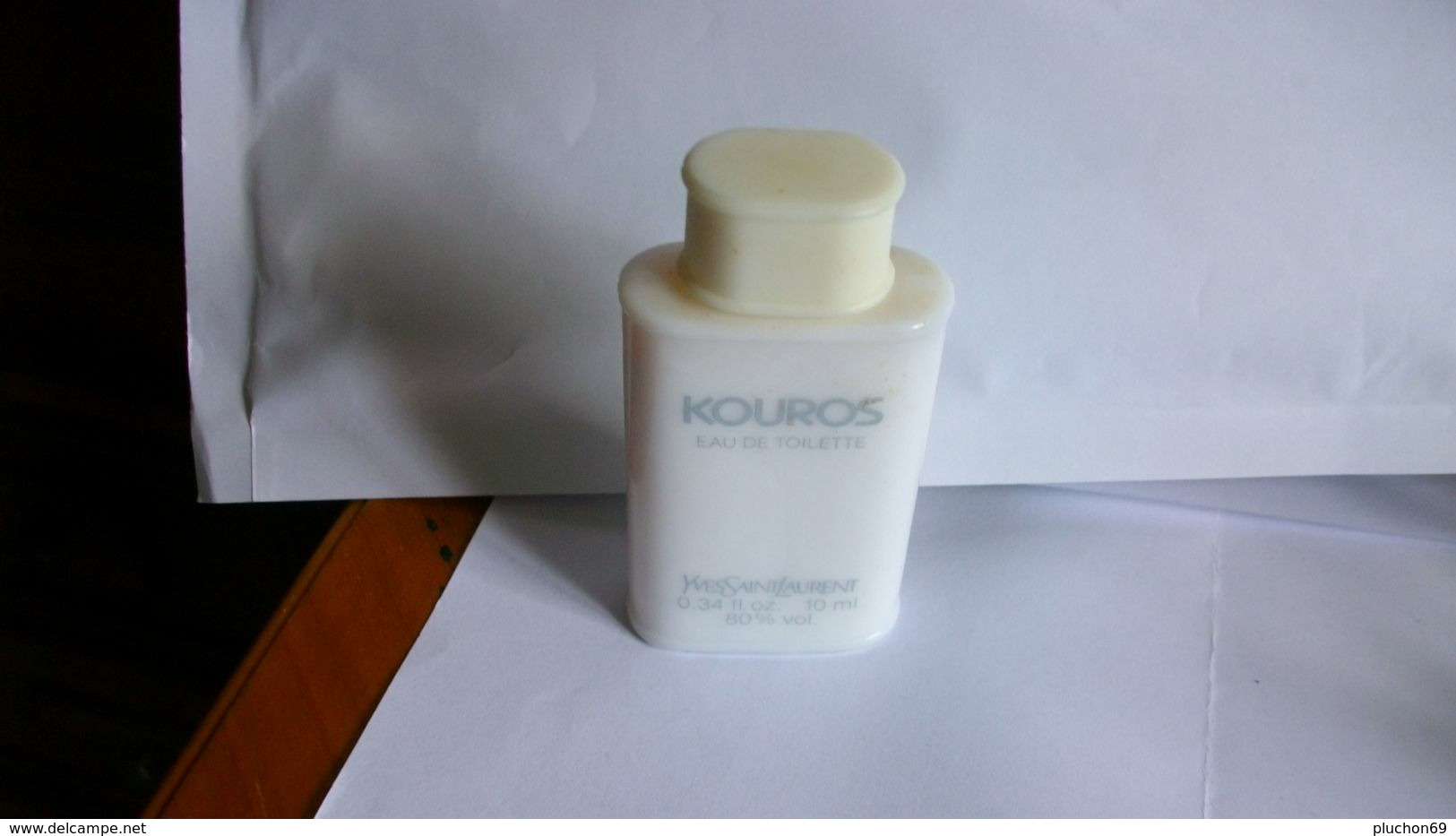 Miniatures De Parfum Yves Saint Laurent   "  Kouros   "  Sans Boite - Miniaturen Herrendüfte (ohne Verpackung)