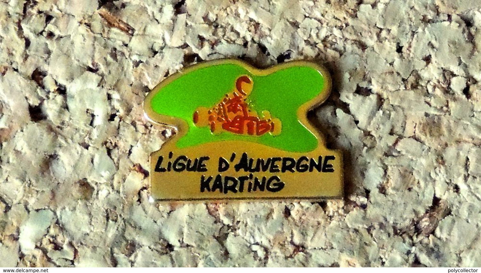 Pin's KART Ligue D'Auvergne De Karting - Verni époxy - Fabricant Inconnu - Rallye