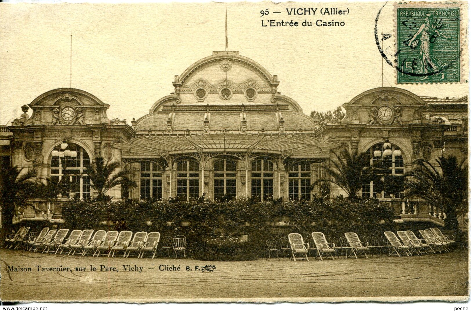 N°3731 R -cpa Vichy -l'entrée Du Casino- - Casinos