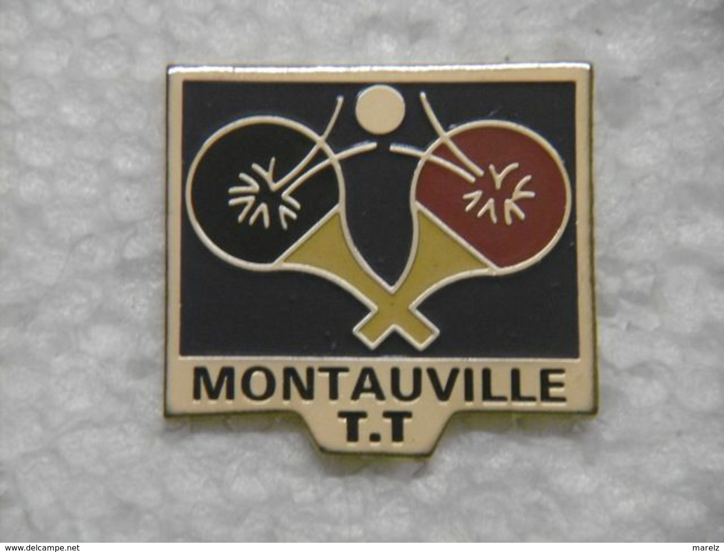 Pin's - Sport Tennis De Table à MONTAUVILLE 54 MEURTHE-et-MOSELLE - Table Tennis