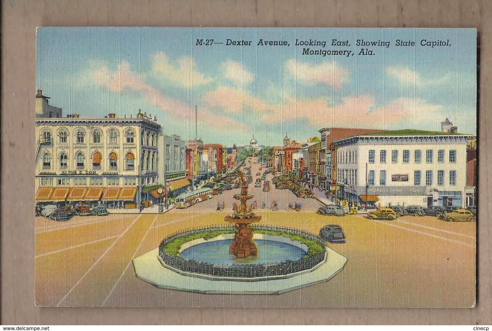 CPA USA - MONTGOMERY - Dexter Avenue , Looking East , Showing Sate Capitol - TB PLAN CENTRE VILLE ANIMATION - Montgomery