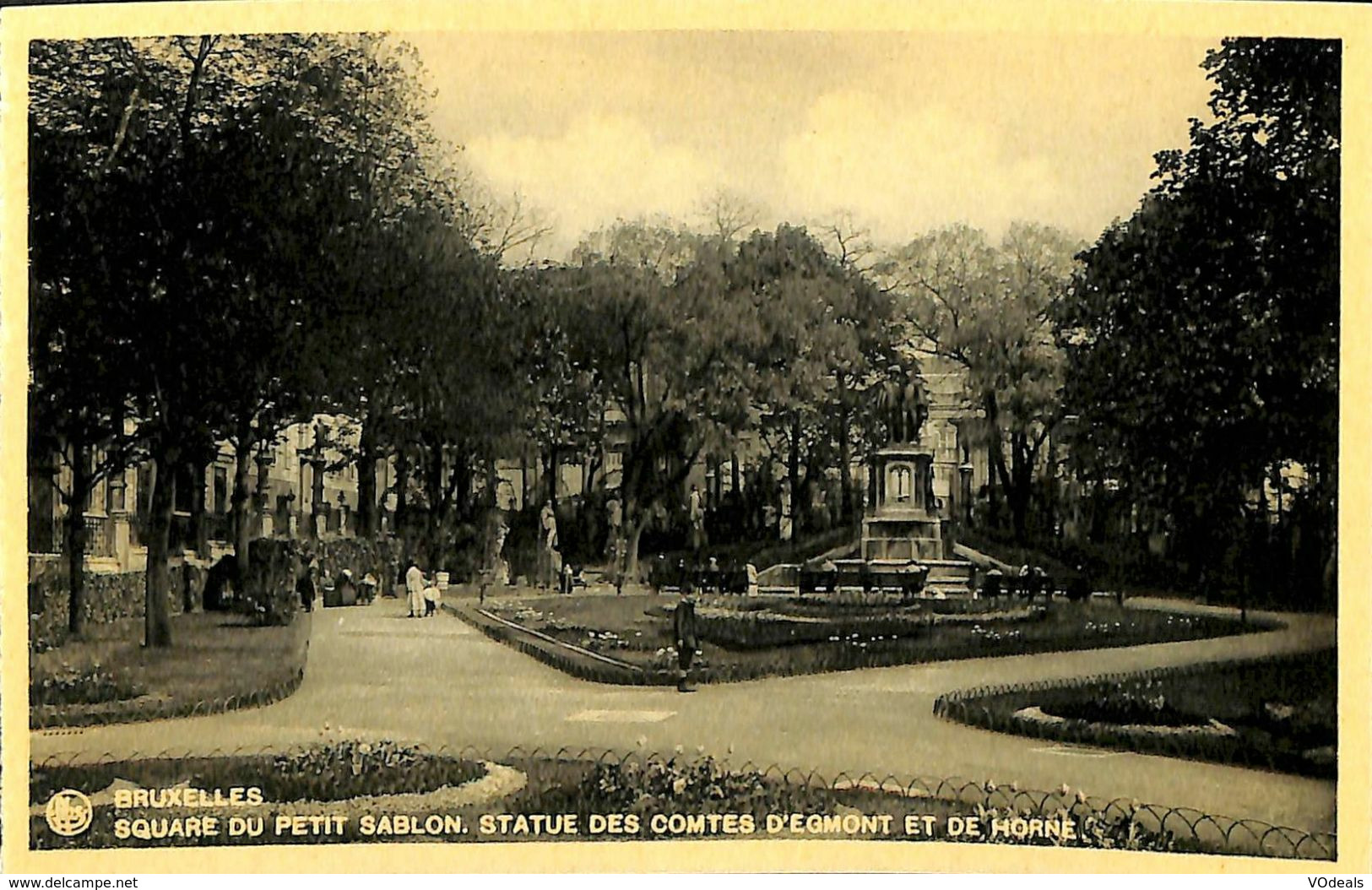 030 601 - CPA - Belgique - Brussel - Bruxelles - Square Du Petit Sablon - Plätze