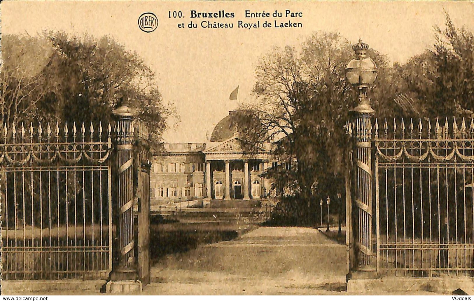 030 605 - CPA - Belgique - Brussel - Bruxelles - Entrée Du Parc Et Chateau Royal De Laeken - Foreste, Parchi, Giardini