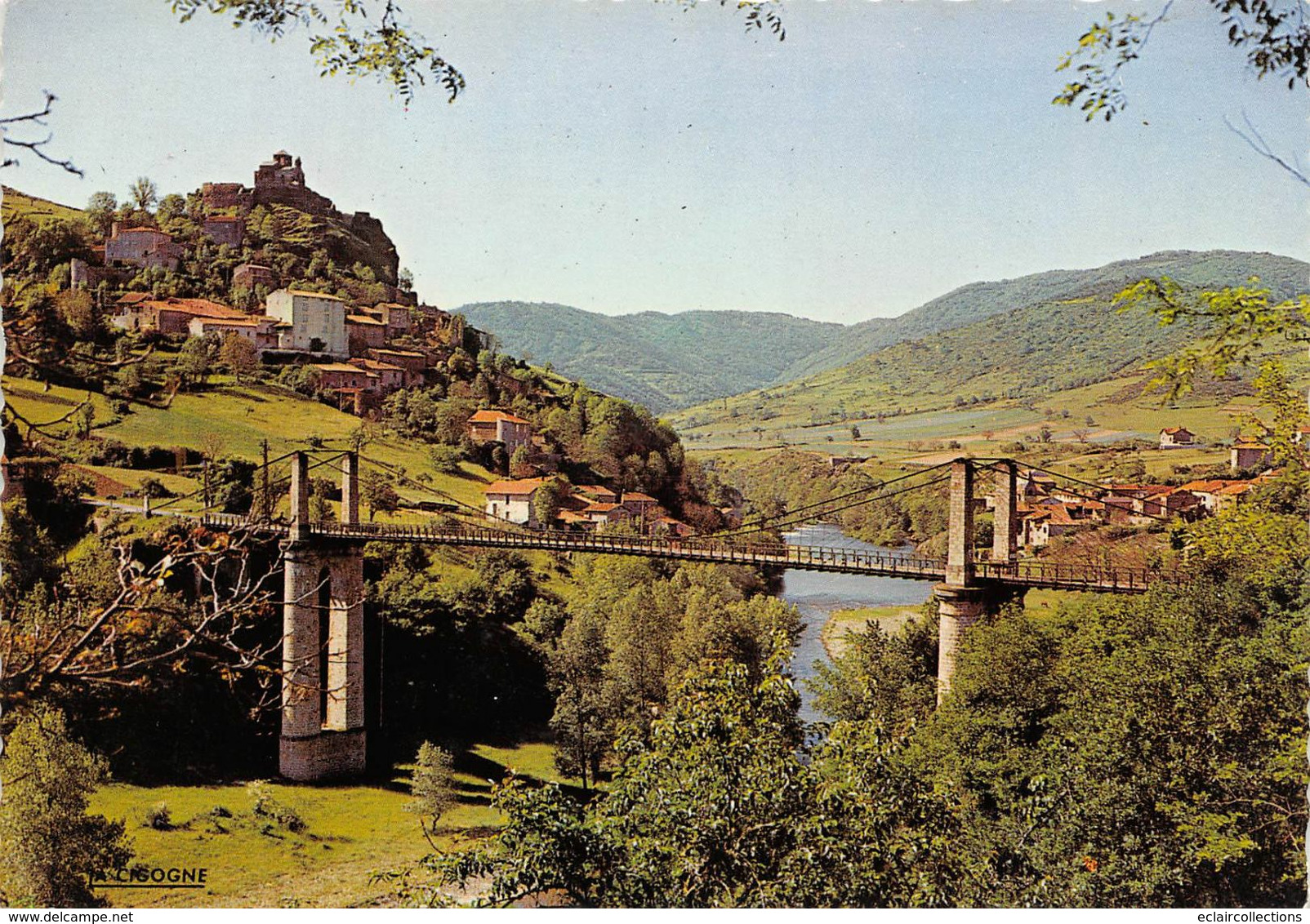 Saint-Hilpize      43      Le Pont       10x15              (voir Scan) - Autres & Non Classés