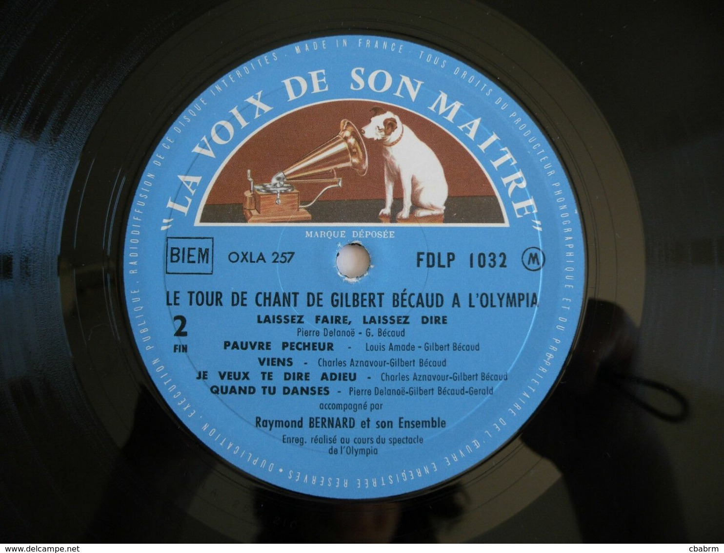 25 CM LE TOUR DE CHANT DE GILBERT BECAUD A L'OLYMPIA FDLP 1032 En 1963 - Formats Spéciaux