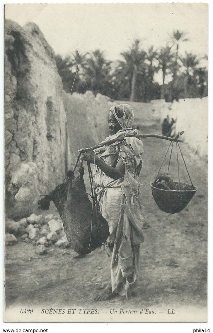 CPA ALGERIE / UN PORTEUR D'EAU / NEUVE - Métiers