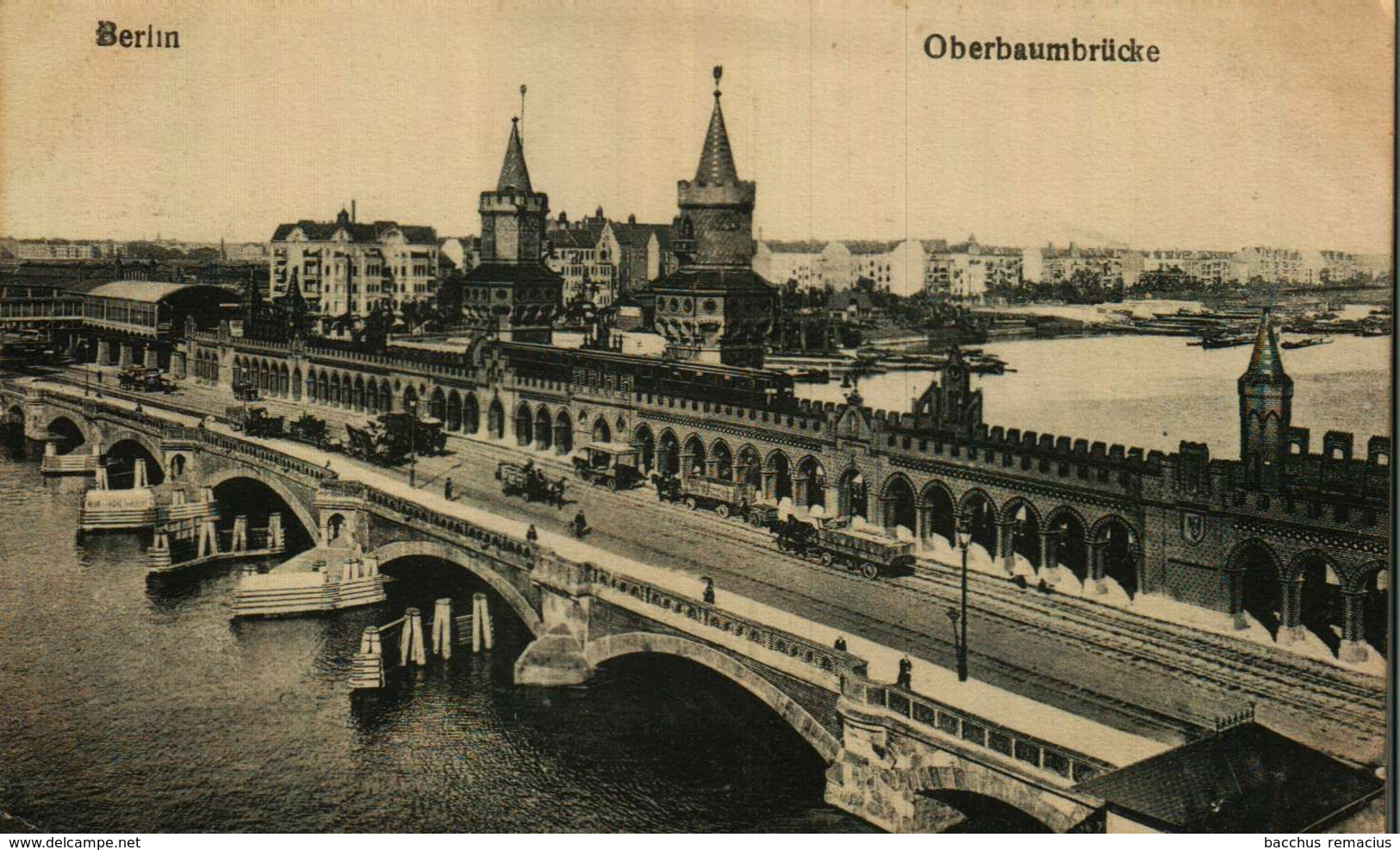 BERLIN - Oberbaumbrücke - Mitte