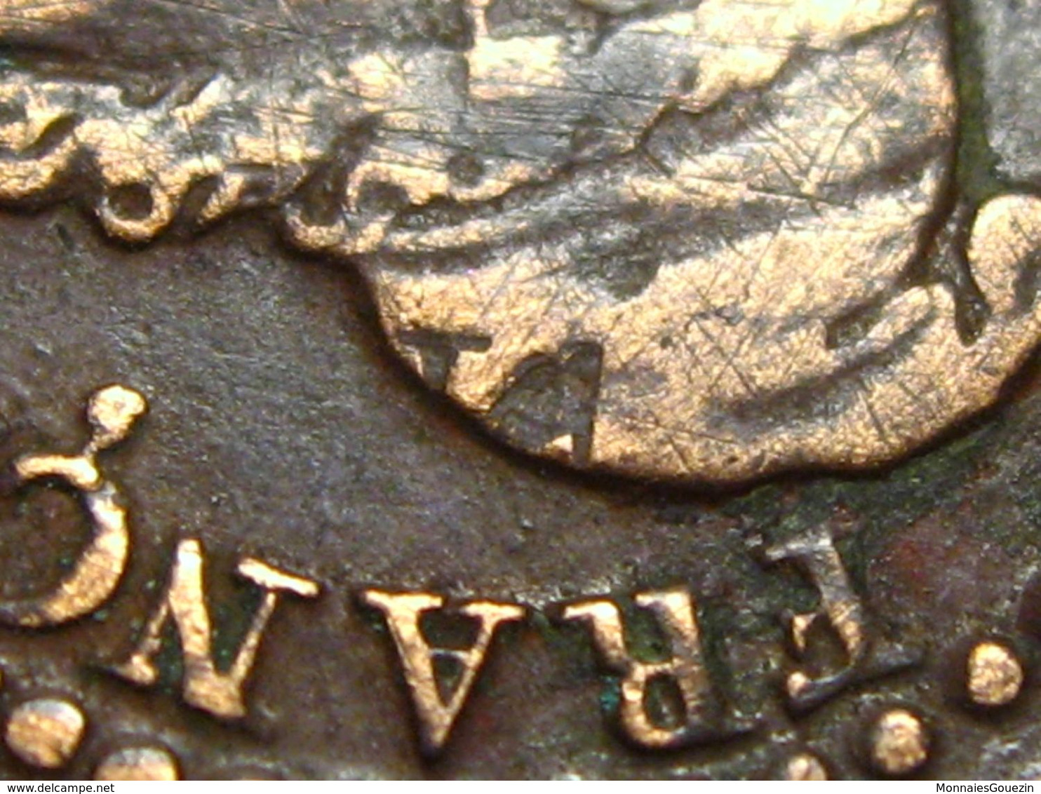 France - Centime An 8 A Paris Dupré - Coin Choqué, N Sur Marianne 4241 - 1795-1799 Directoire (An IV – An VIII)