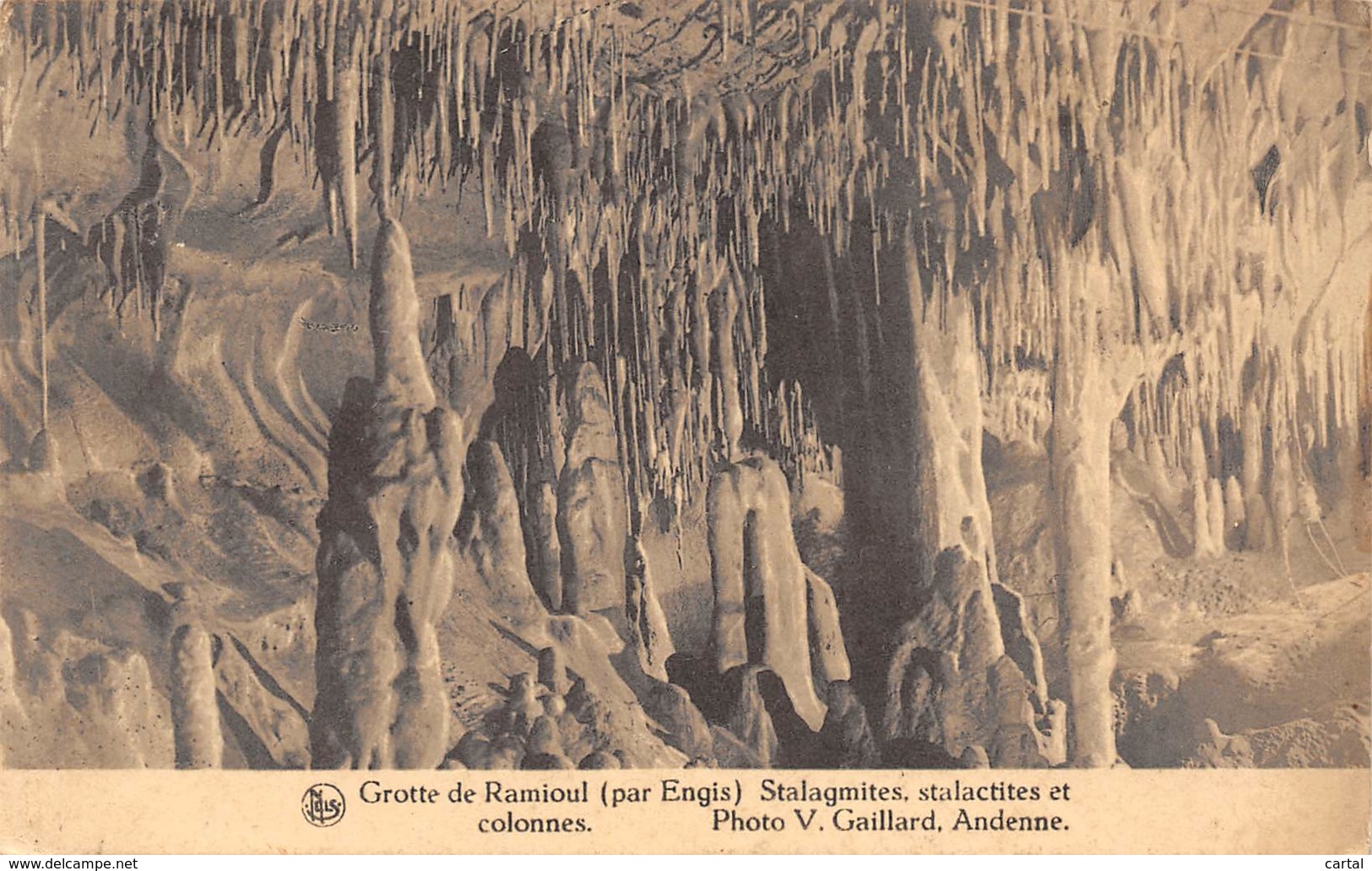 Grotte De RAMIOUL (par Engis) - Stalagmites, Stalactites Et Colonnes. - Engis