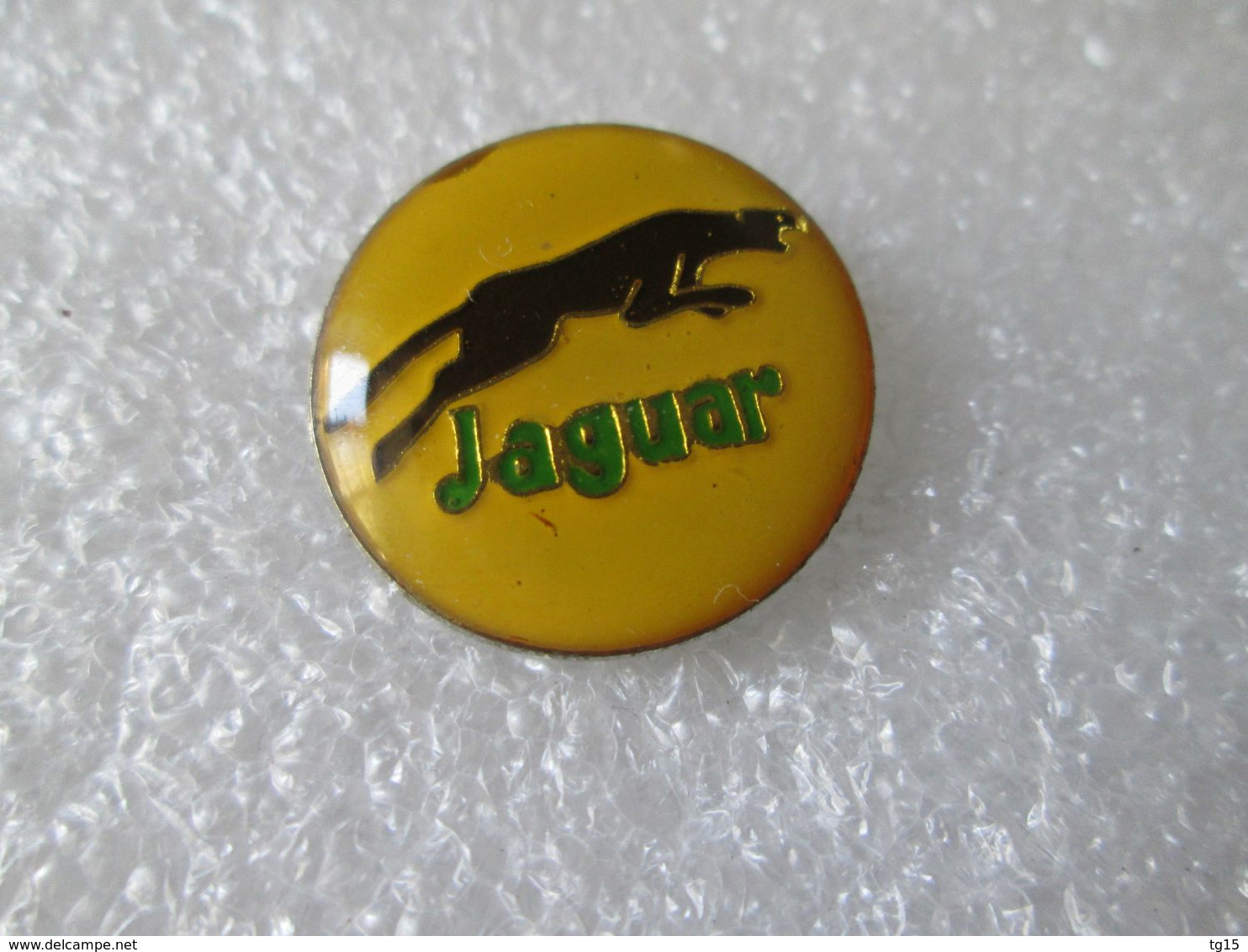 PIN'S    LOGO    JAGUAR - Jaguar