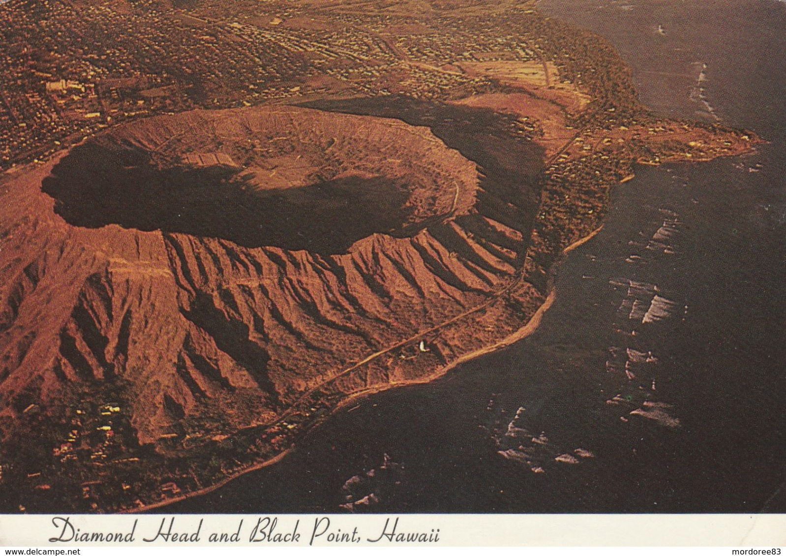 DIAMOND HEAD AND BLACK POINT - HAWAII - Oahu