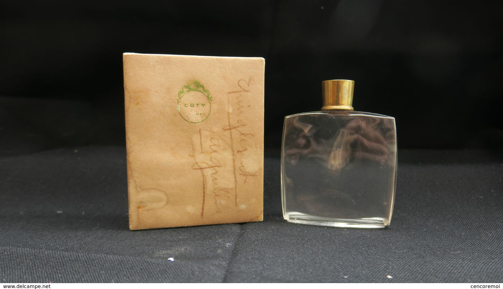 Ancien Flacon à Parfum De Collection Parfumerie Coty, Boite D'origine - Flakons (leer)