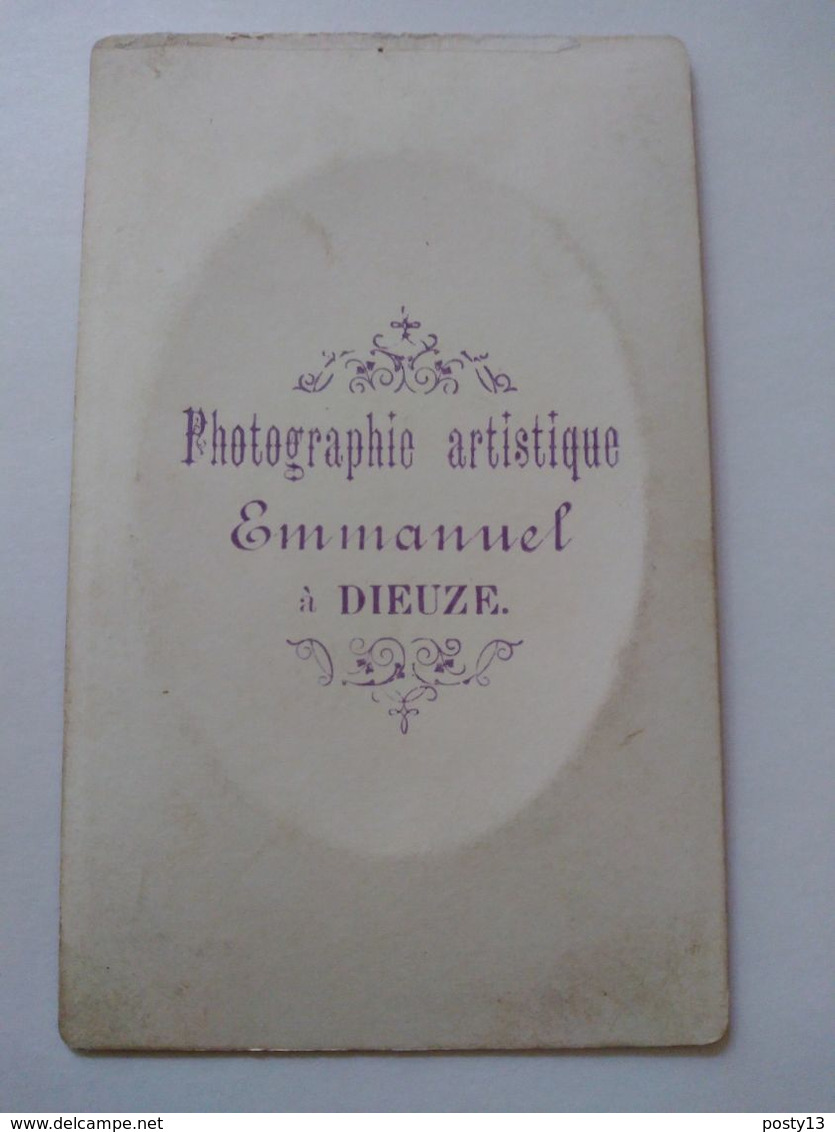 Photo CDV Portrait Vieille Femme En Médaillon - Bonnet - Photo De Emmanuel à DIEUZE (57) - BE - Ancianas (antes De 1900)