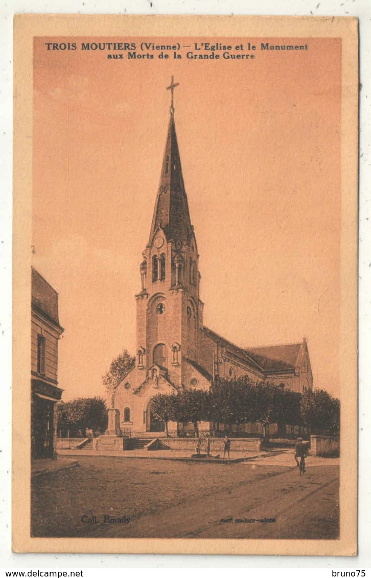 86 - TROIS-MOUTIERS - L'Eglise Et Le Monument Aux Morts De La Grande Guerre - Les Trois Moutiers