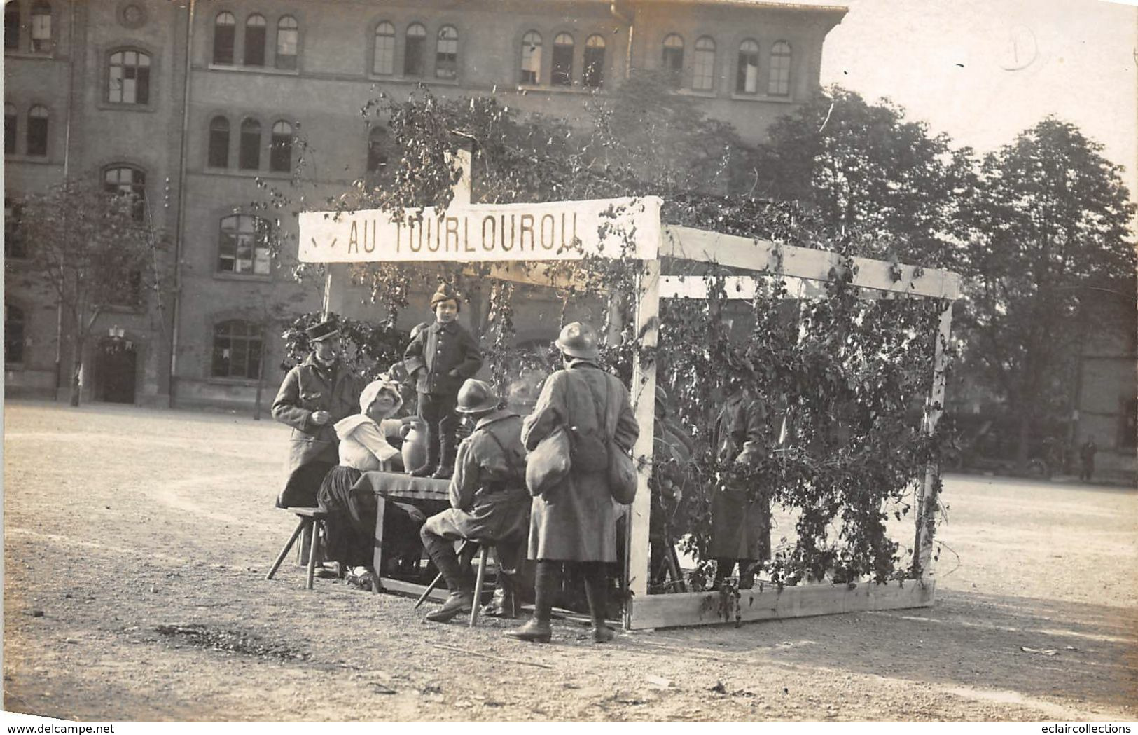 Strasbourg  67       Ecole Préparatoire De Gendarmerie .Fête A La Caserne.Carte Photo   Au Tourlourou       (voir Scan) - Strasbourg