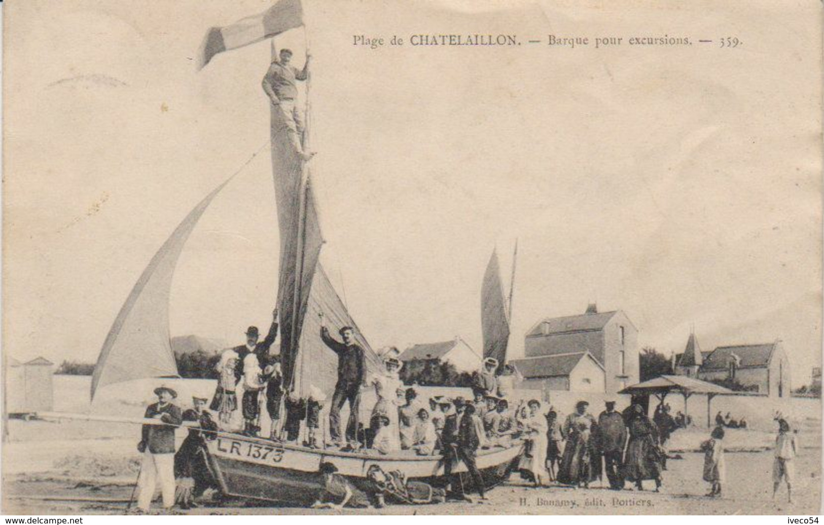 1905   Chatelaillon   Barque Pour Excursion   -  Vers Dom Le Mesnil  (  Ardennes ) - Châtelaillon-Plage