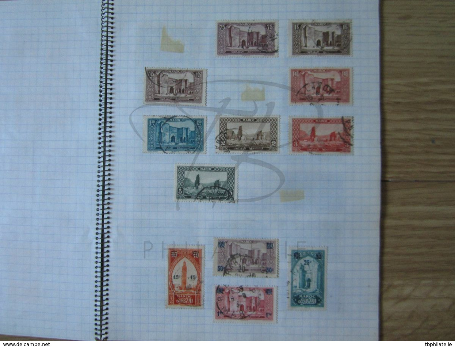 LOT DE + 250 TIMBRES DU MAROC - Sammlungen