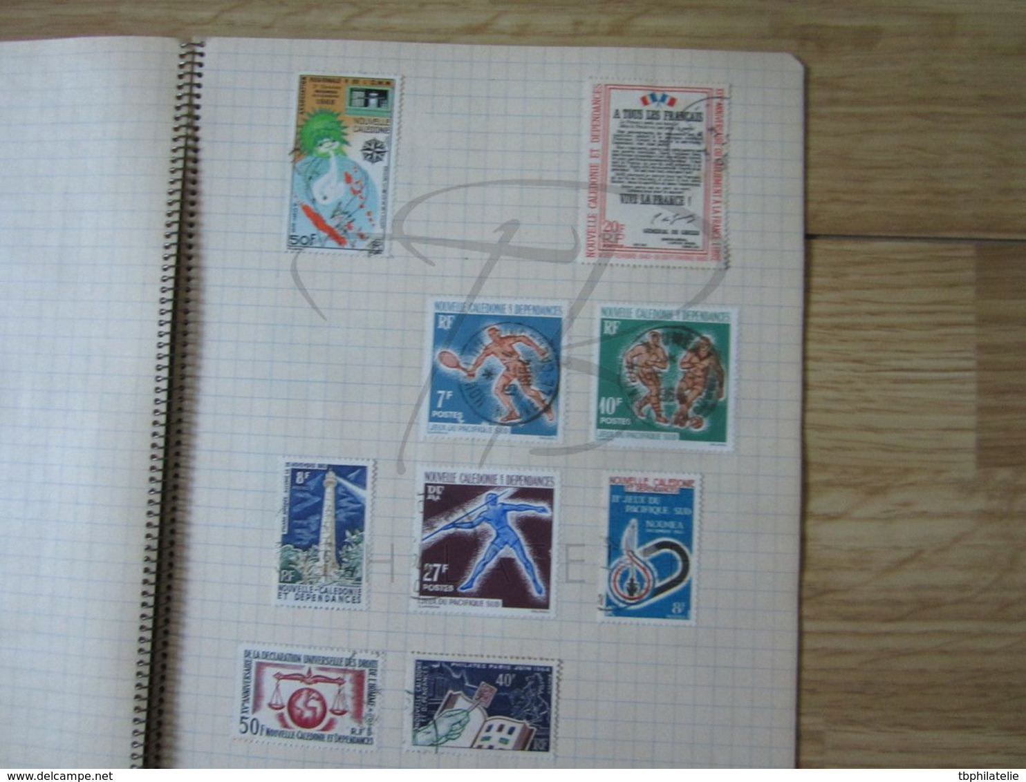 LOT DE + 170 TIMBRES DE NOUVELLE-CALEDONIE