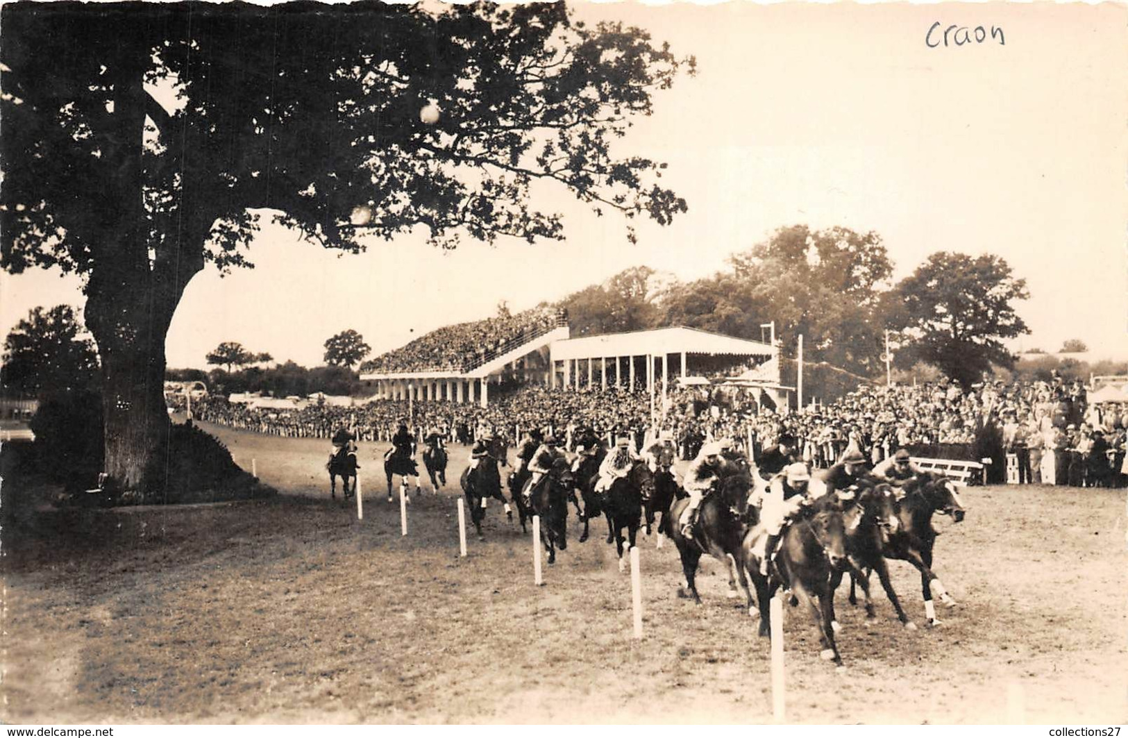 53-CRAON- HIPPODROME-UN PASSAGE DU GRAND PRIX - Craon