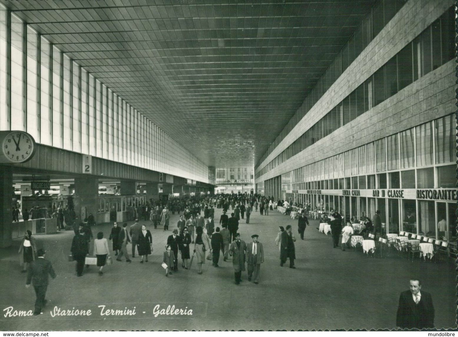 Echtfotokarte ROM, Stazione Termini, Halle - Transportes