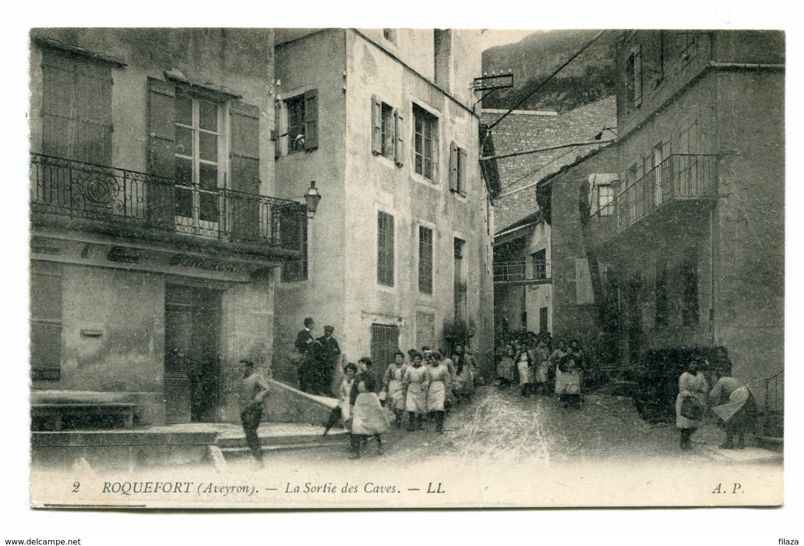 12 - Aveyron  - Roquefort La Sortie Des Caves (N1590) - Roquefort