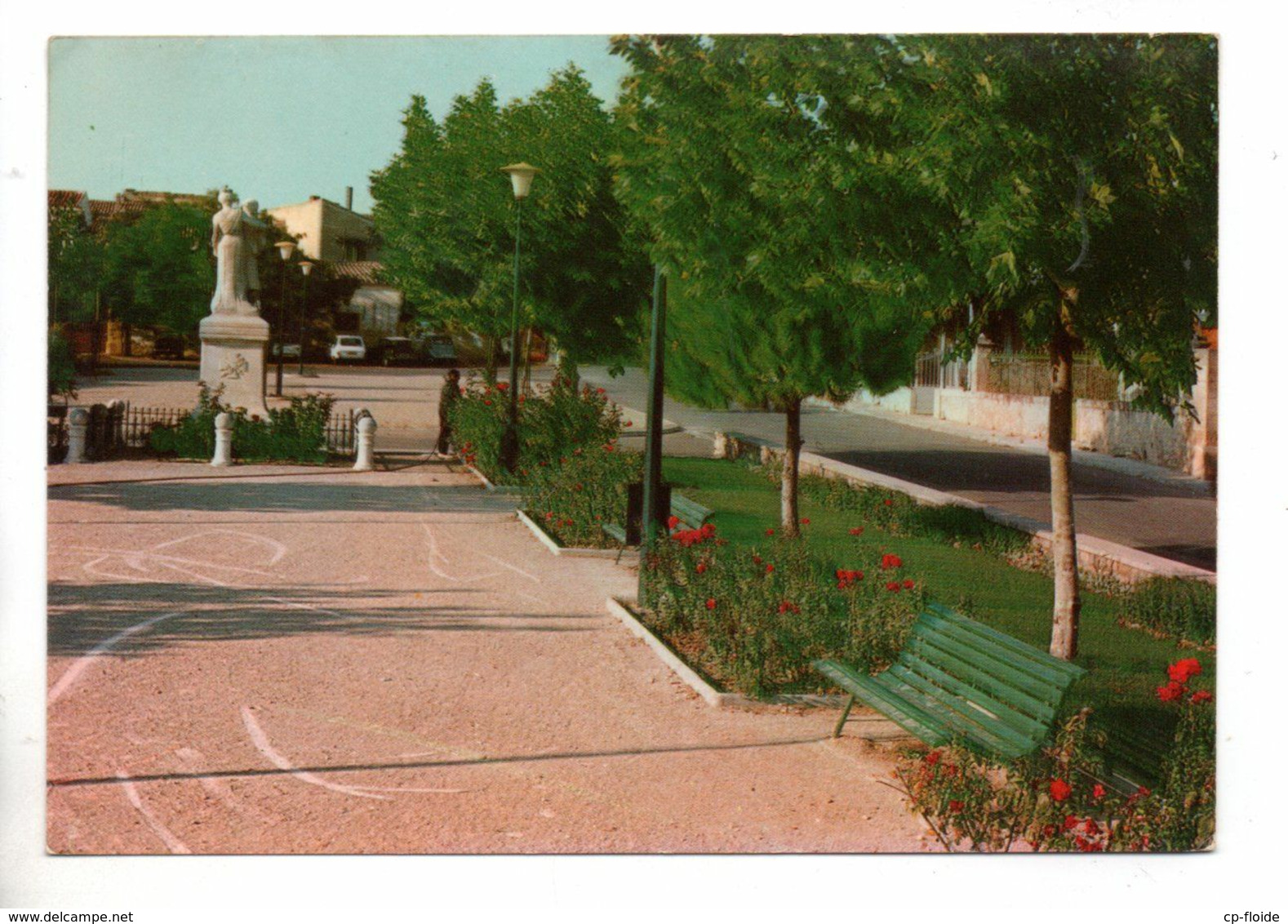 30 - VERGÈZE . LE JARDIN PUBLIC - Réf. N°26046 - - Vergèze