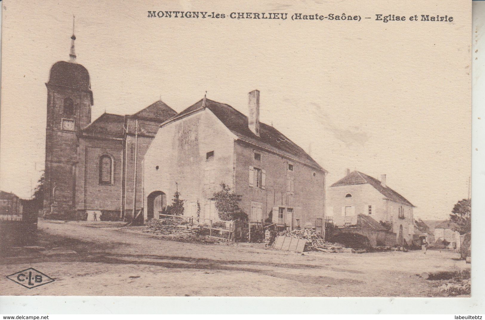 MONTIGNY LES CHERLIEU - Eglise Et Mairie  PRIX FIXE - Andere & Zonder Classificatie