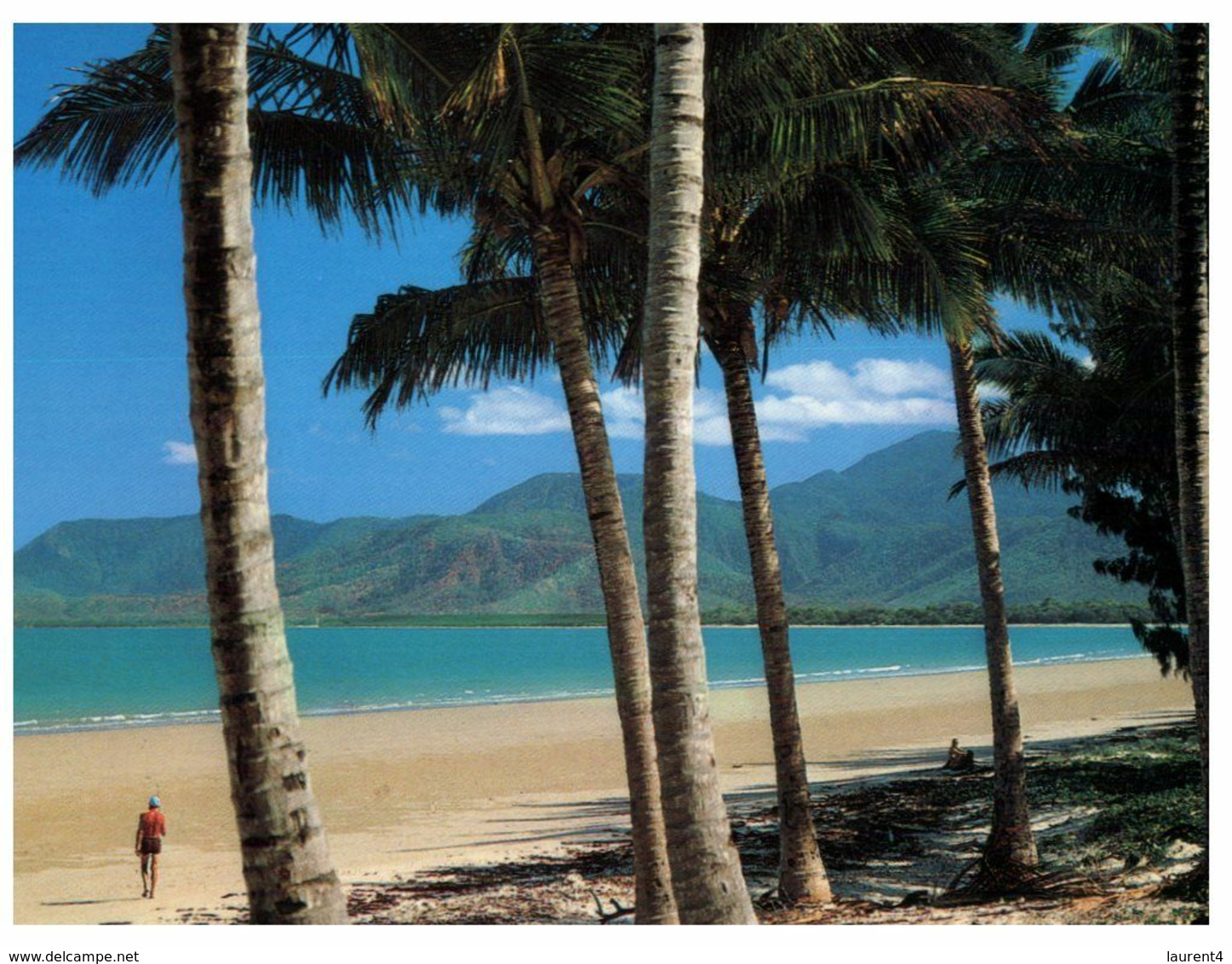 (N 28) Australia - QLD - Port Douglas 4 Miles Beach (with Stamp) - Far North Queensland