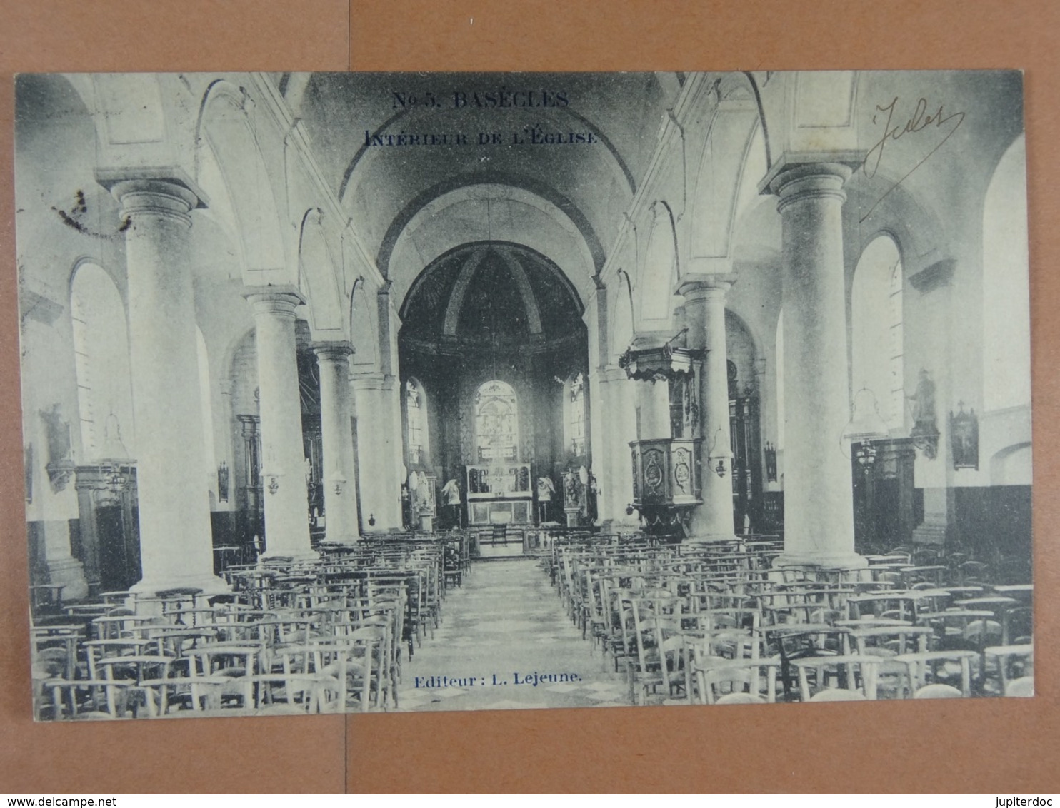 Basècles Intérieur De L'Eglise - Belöil