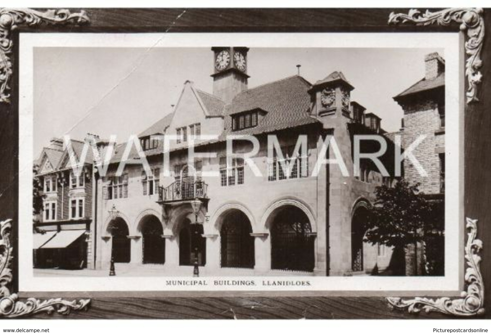 LLANIDLOES MUNICIPAL BUILDINGS OLD R/P POSTCARD WALES - Montgomeryshire