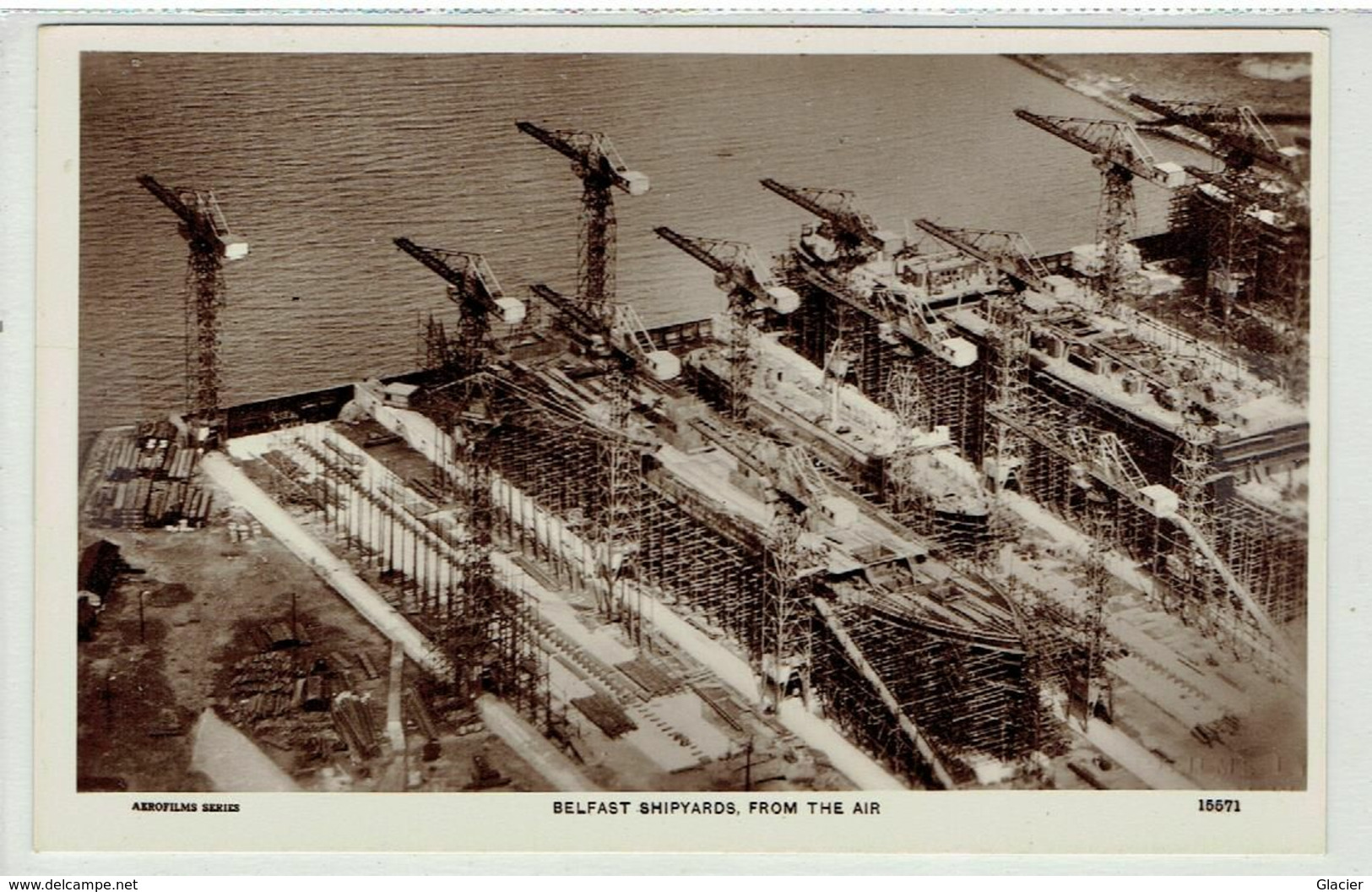 BELFAST - U.K - N. Eire - Shipyards From The Air - Antrim