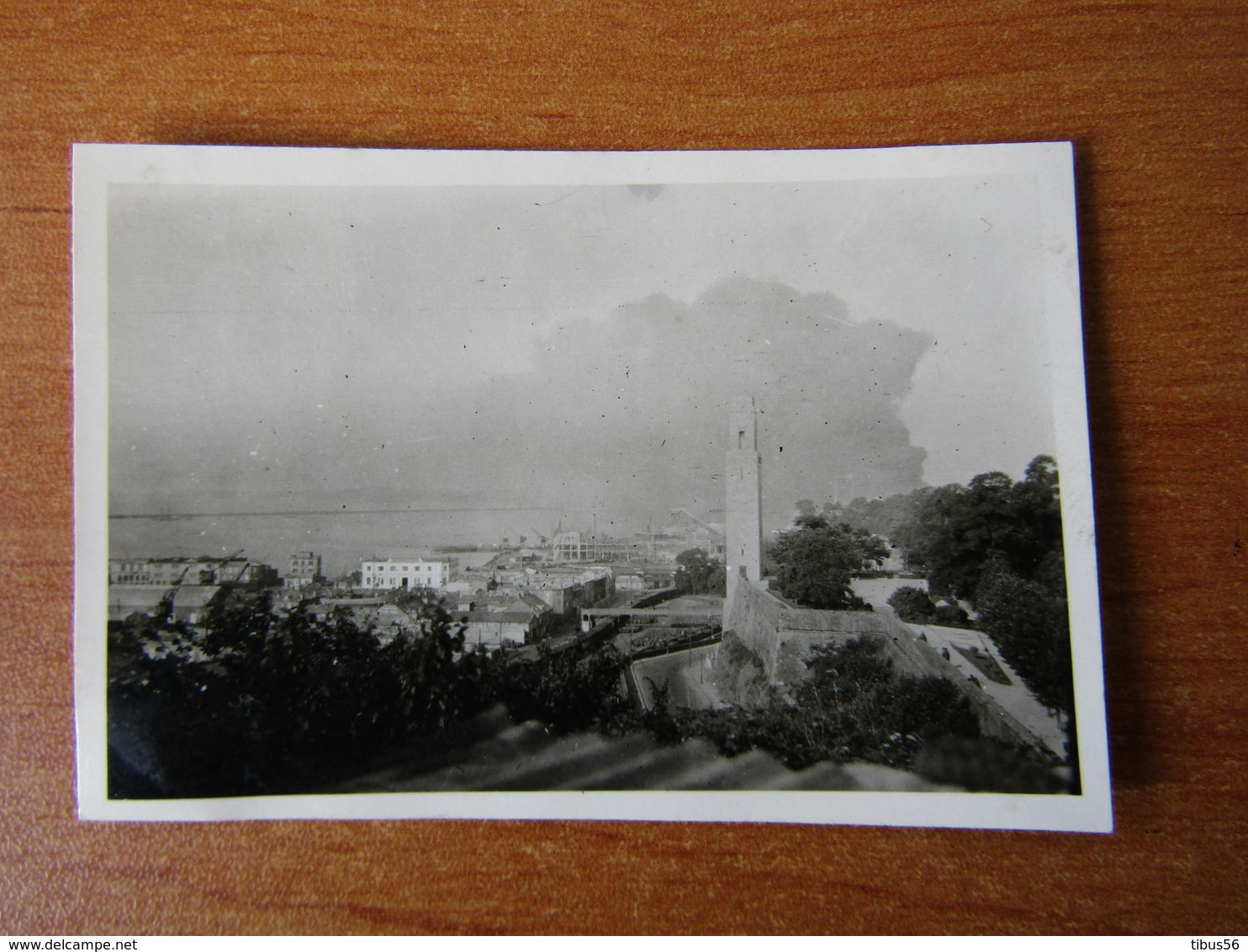 BREST WW2 GUERRE 39 45 BRETAGNE FEU DANS LES CITERNES DE MAZOUT LE 19 JUIN 1940 - Brest