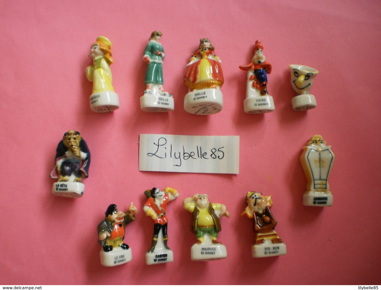 Serie Complète De 11 Feves DISNEY En Porcelaine - LE NOEL DE LA BELLE ET LA BETE 2000 ( Feve Figurine Miniature ) RARE - Disney