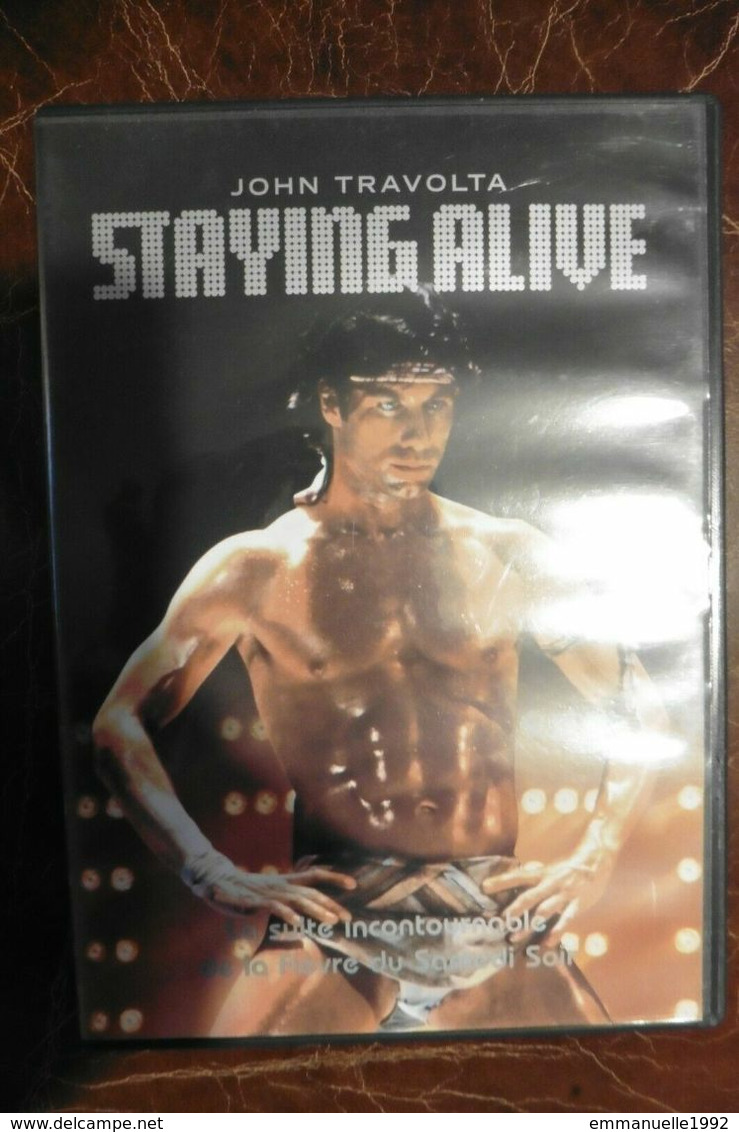 DVD Film Staying Alive Avec John Travolta Cynthia Rhodes - Suite De Saturday Night Fever - Danse - Comme Neuf - Musicals