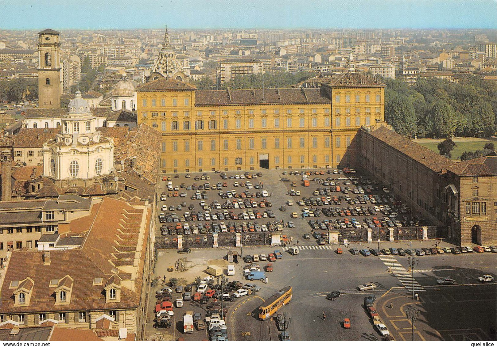 01879 "TORINO - P.ZZA CASTELLO-PALAZZO REALE E CUPOLE DI S. LORENZO" ANIMATA, AUTO, TRANWAY. CART  NON SPED - Palazzo Reale