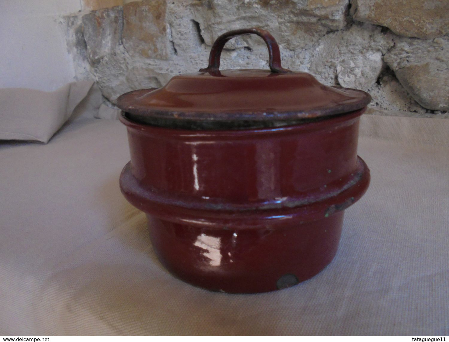 Ancien - Petit pot avec couvercle - Haut de gamelle en tôle émaillée