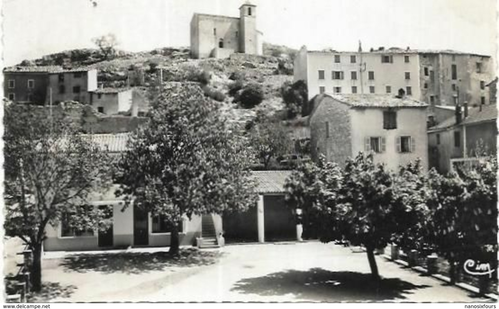 83. COMPS SUR ARTUBY.  LES TEMPLIERS ET L ECOLE - Comps-sur-Artuby