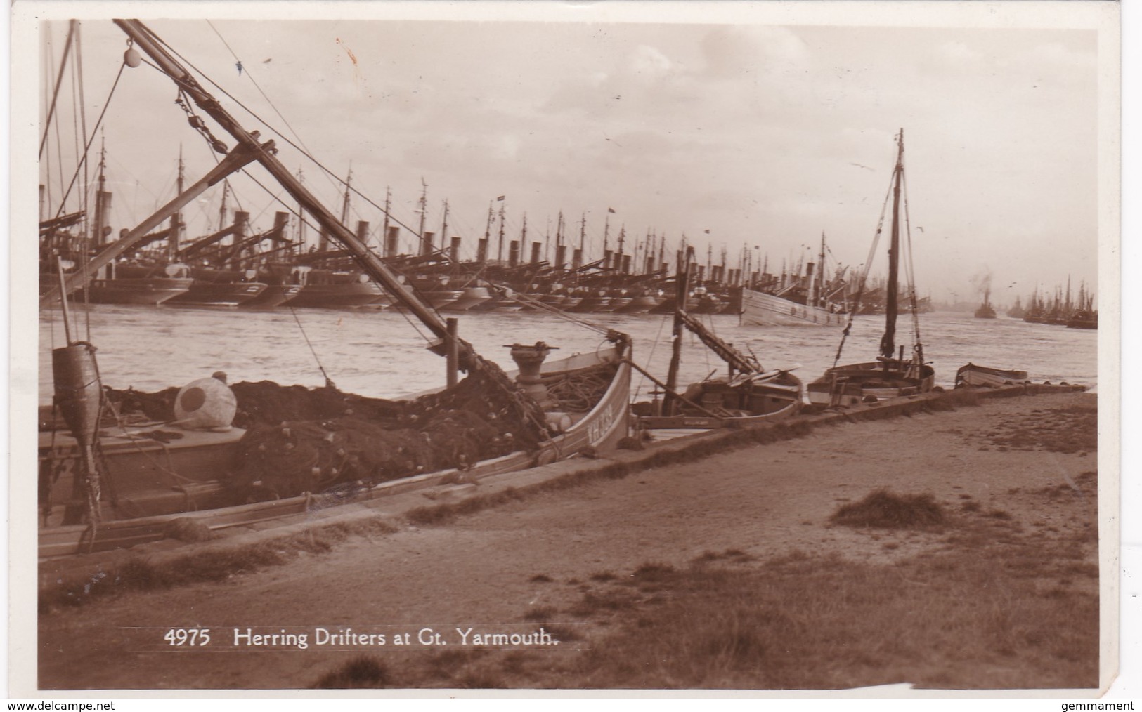 GREAT YARMOUTH -HERRING DRIFTERS - Great Yarmouth