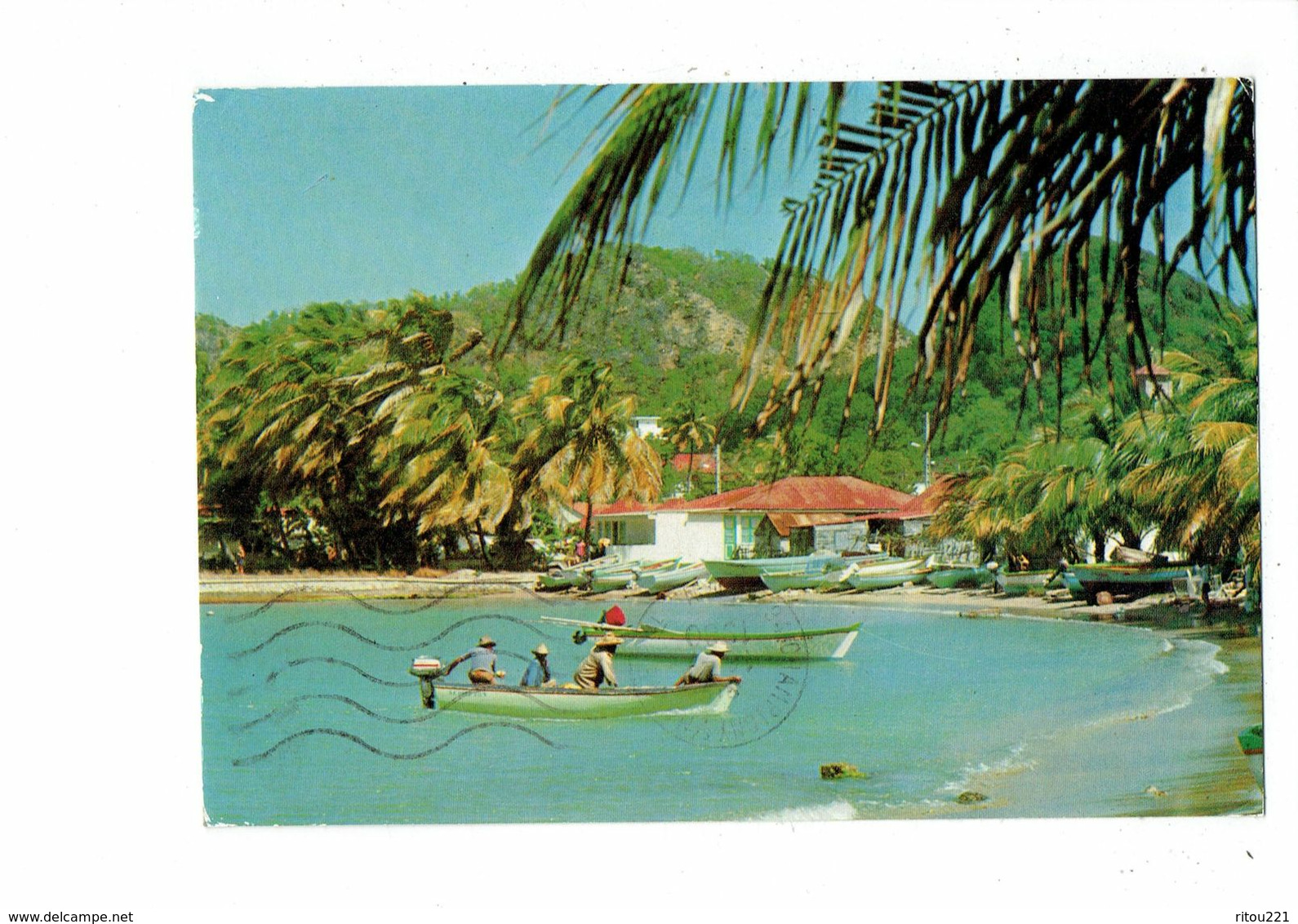 Cpm - Îles Des Saintes Chapelet D'îles En Guadeloupe - La Baie Fond De Curé - 1980 - Hachette 7273 - Bateau Animation - Saint Martin