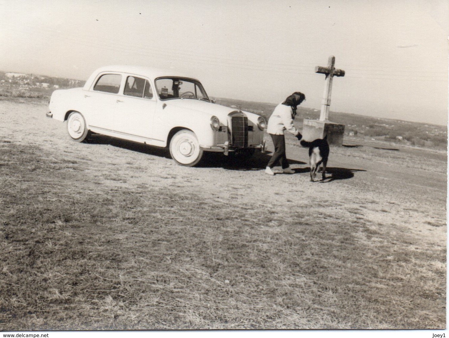 Photo  Voiture Mercédes Avec Famille Au Pays Basque En 1963 ,  Format 11/8 - Automobile