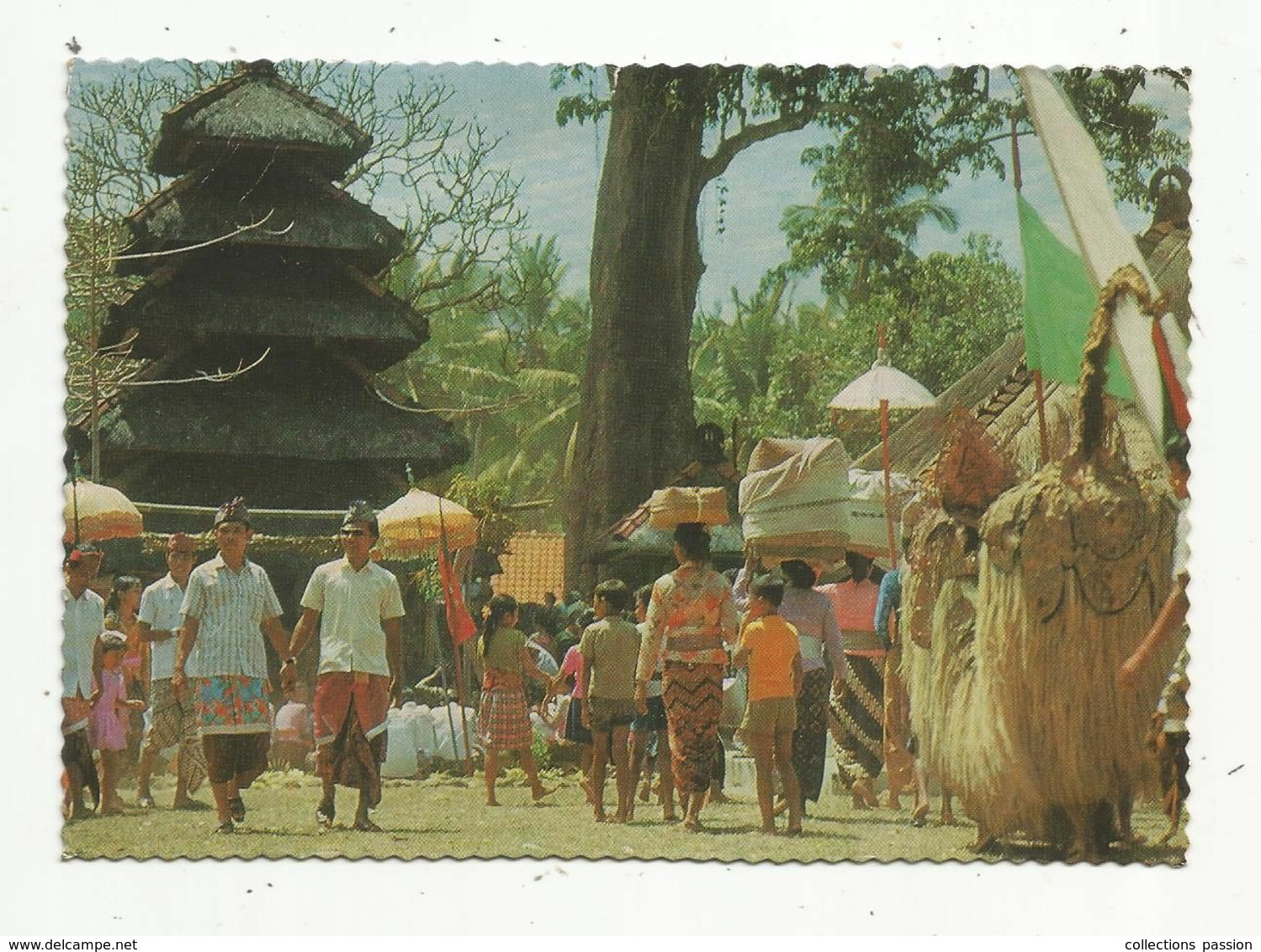 Cp,  Indonésie , Temple Festival On The Isle Of SAKENAN , BALI , Voyagée - Indonésie