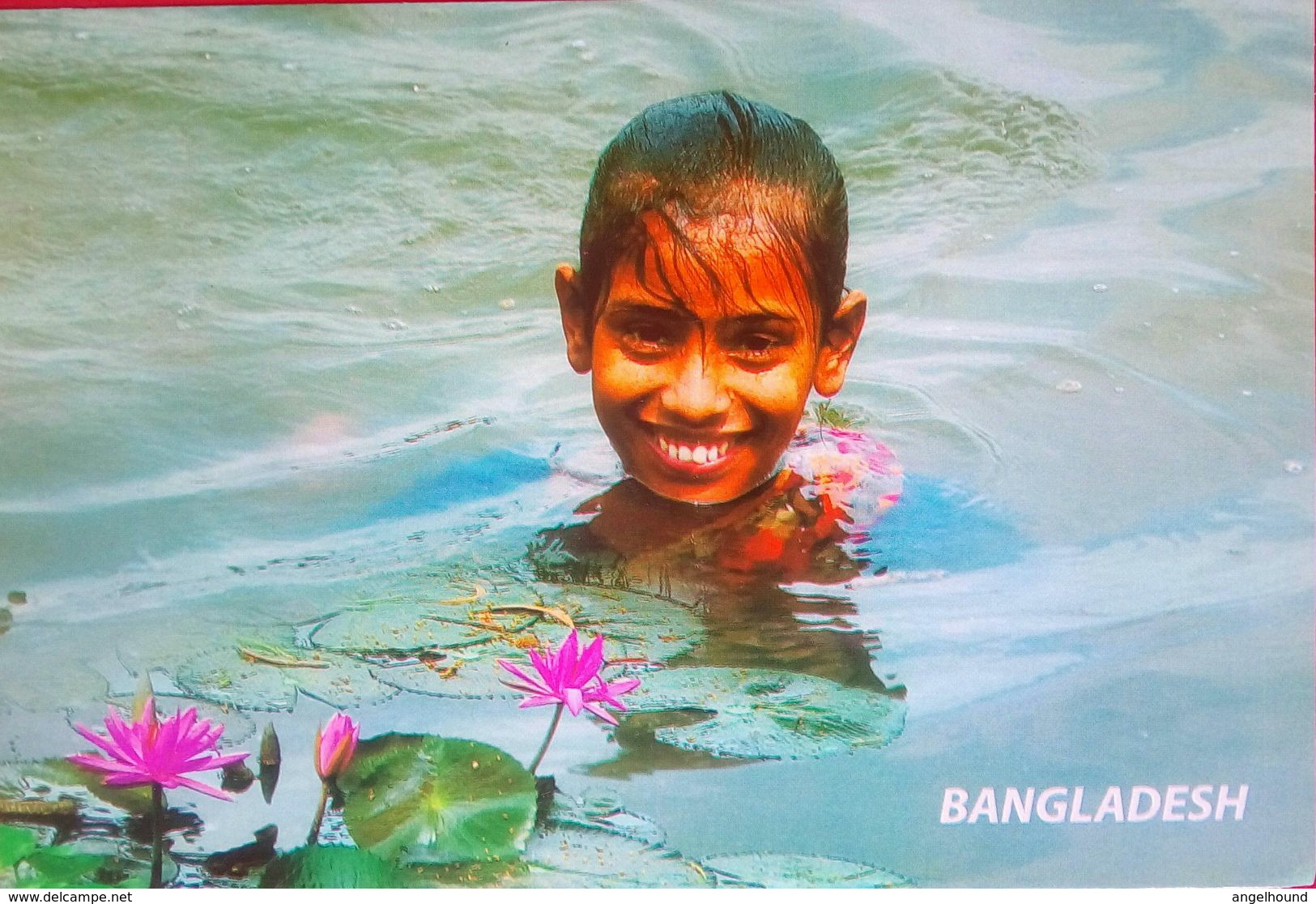 Bangladesh, A Little Girl With An Innocent Smile.. - Bangladesh