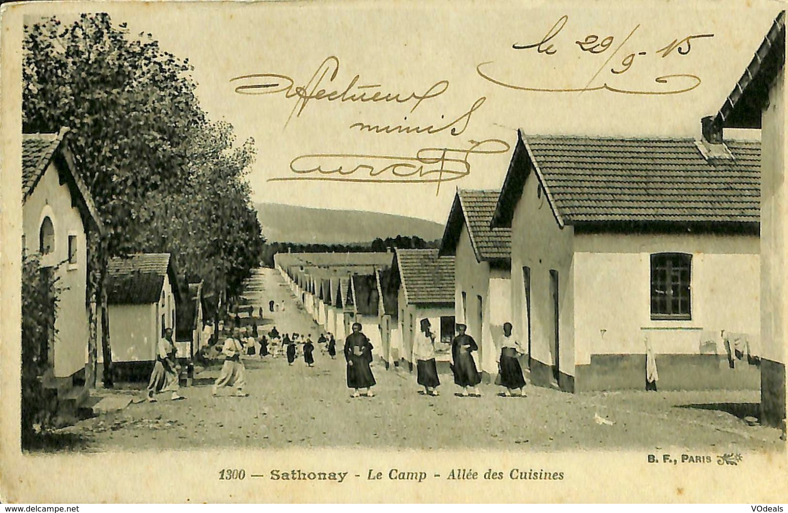 031 052 - CPA - France (01) Ain - Sathonay - Le Camp - Allée Des Cuisines - Kasernen