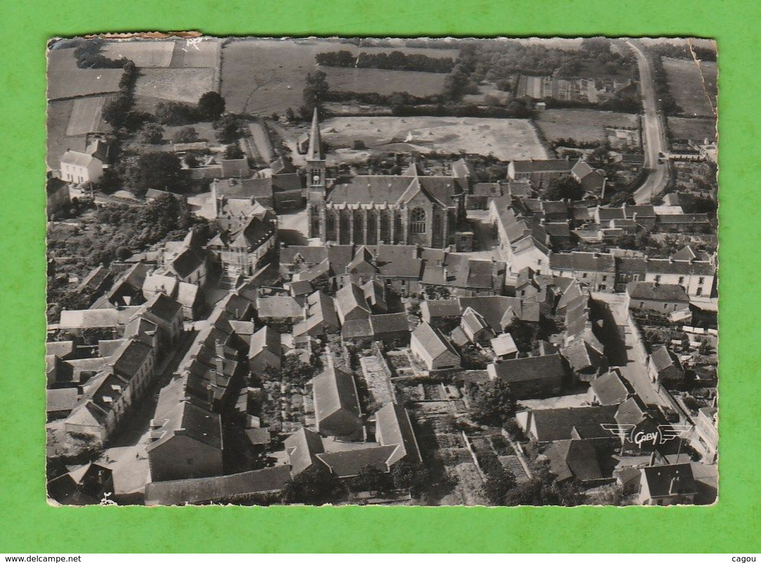 FAY DE BRETAGNE (L. INF.) VUE AERIENNE AU CENTRE L'EGLISE - CACHET FAY DE BRETAGNE LOIRE INFRE - Autres & Non Classés