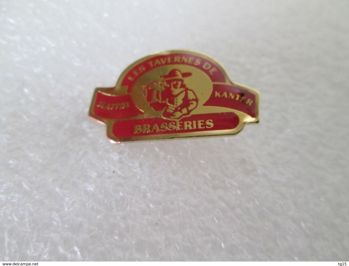 PIN'S   LES TAVERNES DE MAITRE  KANTER - Bière