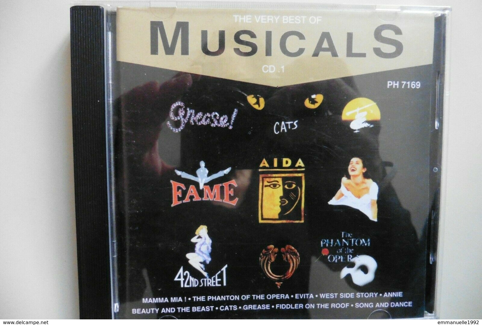 CD The Very Best Of Musicals Comédies Musicales Américaines Grease Chicago Cats Mamma Mia West Side Story Etc - Musicals