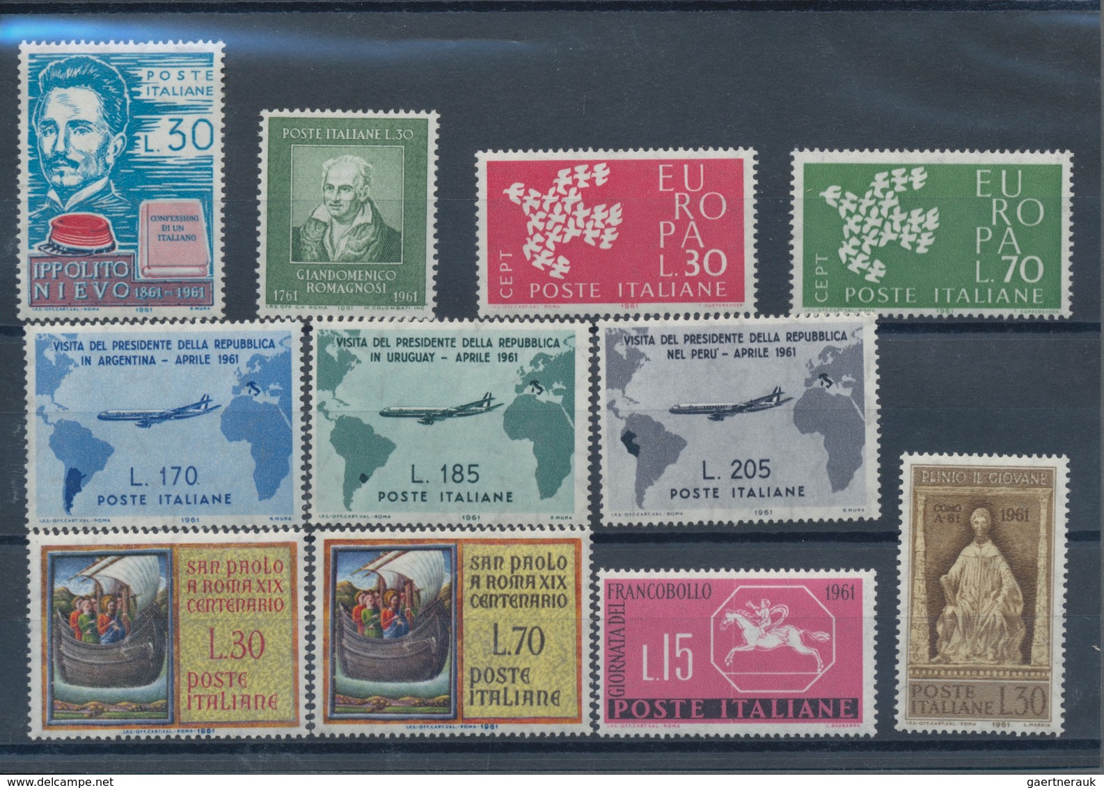Italien: 1961, Year Sets MNH Per 100, Seem To Be Complete. Every Year Set Is Sorted On Stockcards. W - Lotti E Collezioni