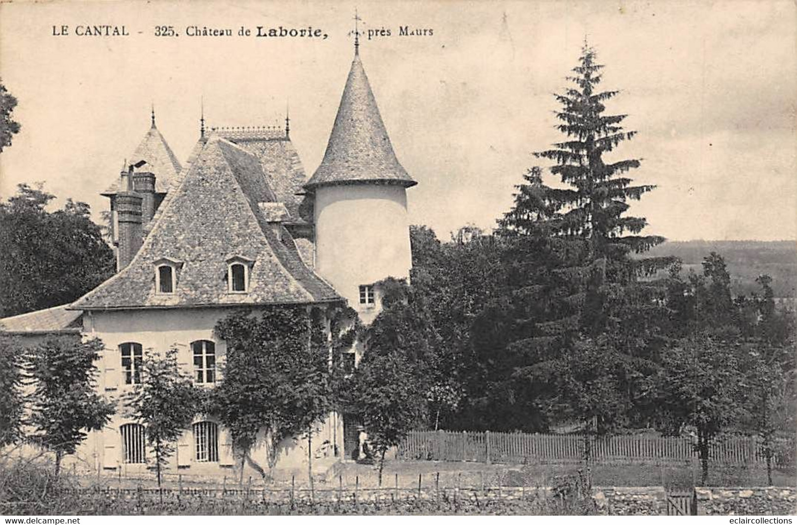 Maurs     15      Château De Laborie    (voir Scan) - Autres & Non Classés