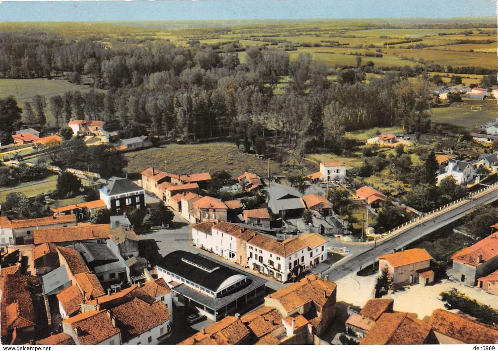 BRIOUX-sur-BOUTONNE - L'Auberge De La Boutonne - Brioux Sur Boutonne